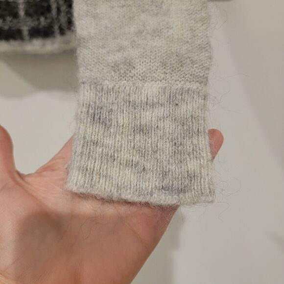 LOFT Plaid Gray Color Block Mohair Blend Crewneck Pullover Sweater Size Medium - Picture 8 of 12